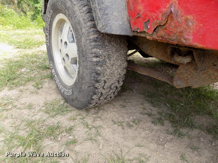 image for item DC4950 1994 Jeep Wrangler