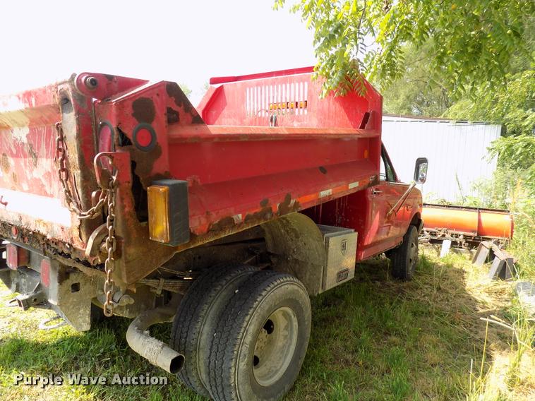 image for item DC4951 1997 Ford F350 Super Duty XL dump bed pickup truck