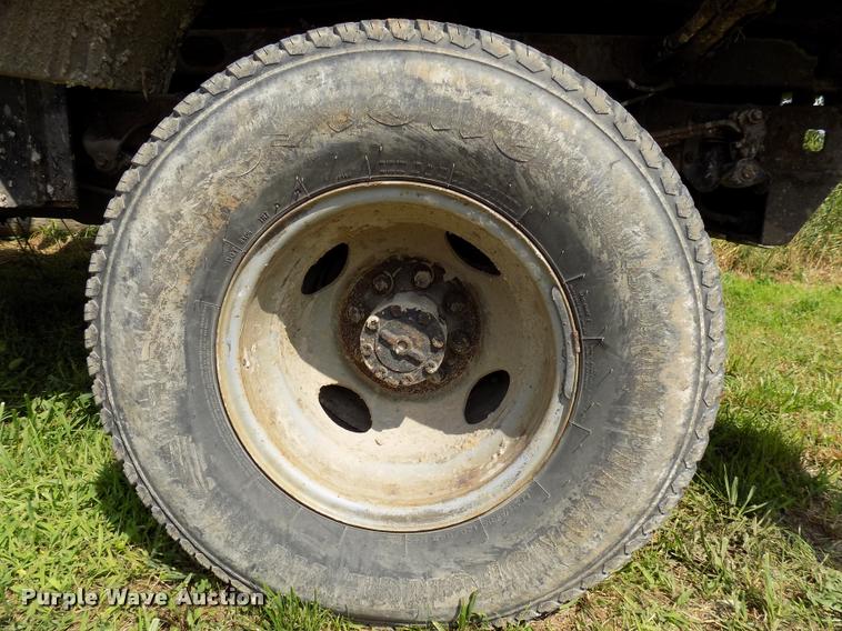 image for item DC4951 1997 Ford F350 Super Duty XL dump bed pickup truck