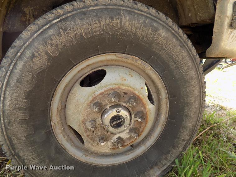 image for item DC4951 1997 Ford F350 Super Duty XL dump bed pickup truck