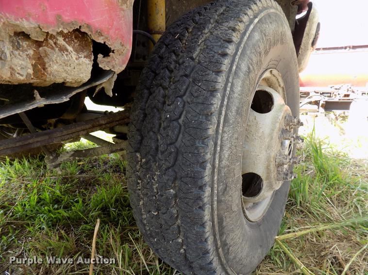 image for item DC4951 1997 Ford F350 Super Duty XL dump bed pickup truck