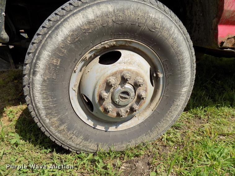 image for item DC4951 1997 Ford F350 Super Duty XL dump bed pickup truck