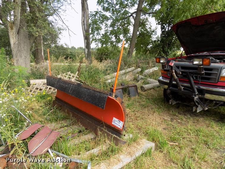 image for item DC4951 1997 Ford F350 Super Duty XL dump bed pickup truck