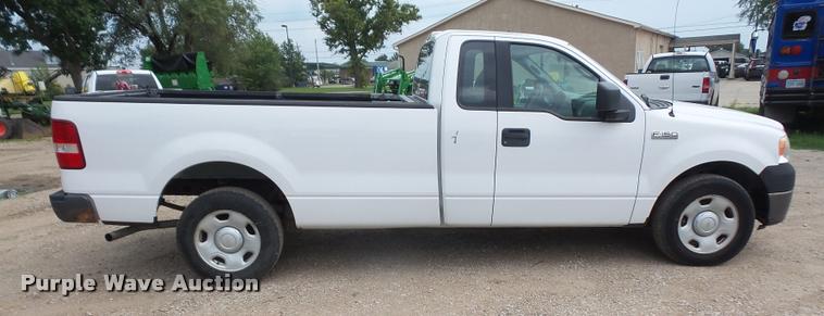 image for item DC5480 2006 Ford F150 pickup truck
