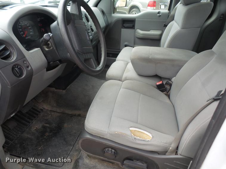 image for item DC5480 2006 Ford F150 pickup truck