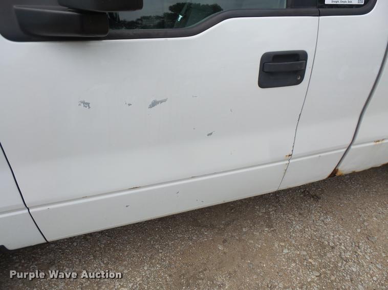 image for item DC5481 2006 Ford F150 pickup truck