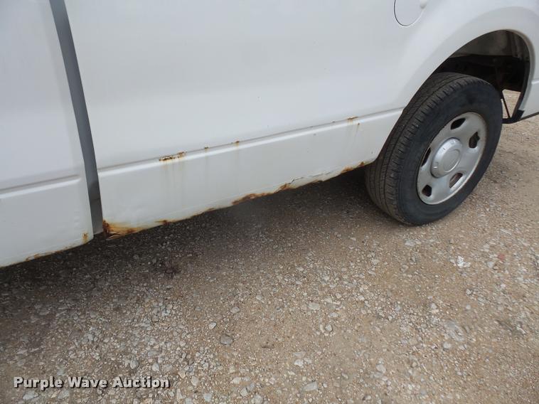 image for item DC5481 2006 Ford F150 pickup truck