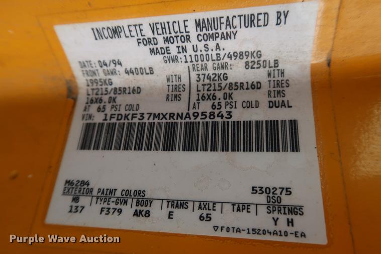 image for item DD1697 1994 Ford F350 dump flatbed pickup truck