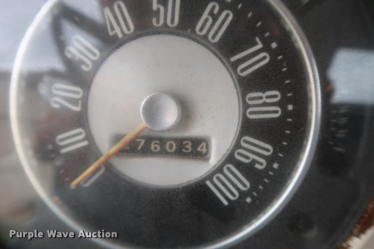 image for item DD1698 1967 Ford 600 truck