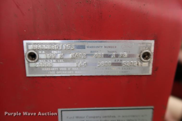 image for item DD1698 1967 Ford 600 truck