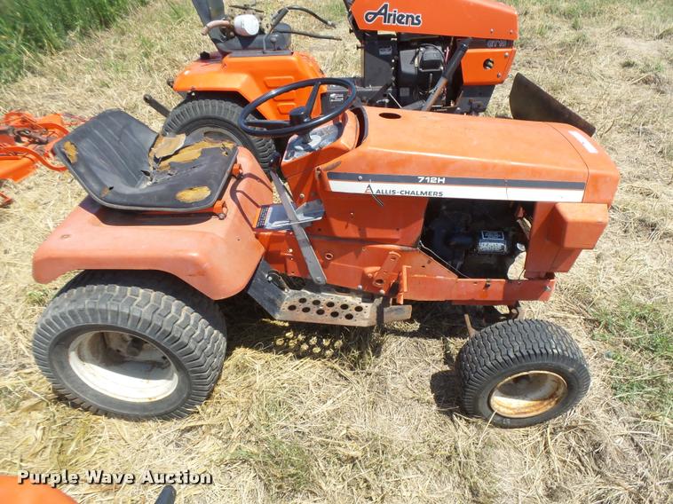 image for item DE9144 Allis Chalmers 712H lawn mower