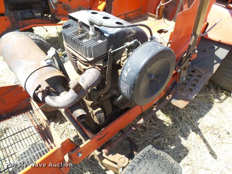 image for item DE9144 Allis Chalmers 712H lawn mower