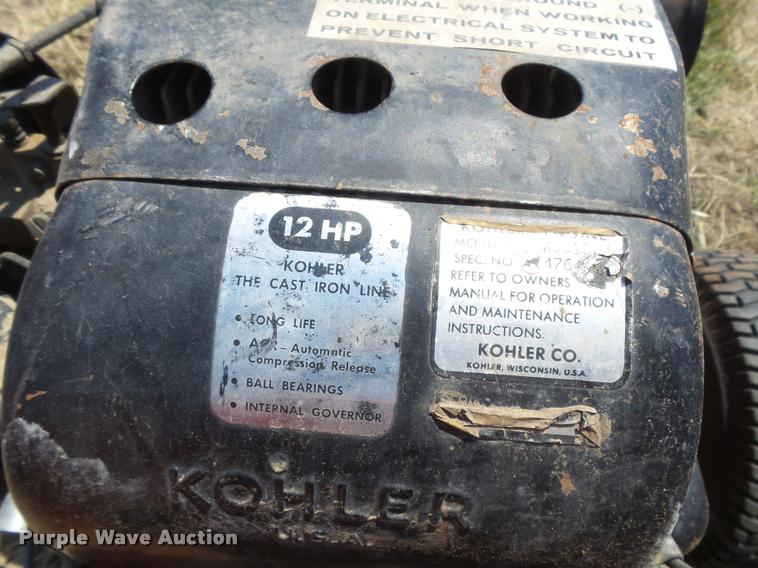 image for item DE9144 Allis Chalmers 712H lawn mower