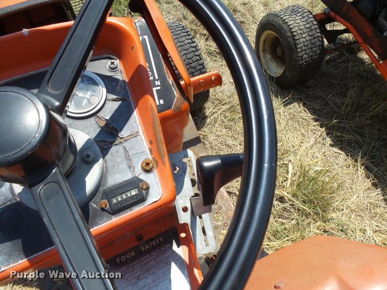 image for item DE9144 Allis Chalmers 712H lawn mower