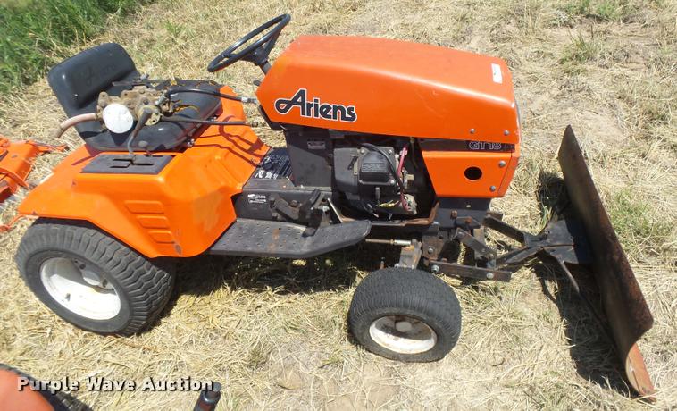 image for item DE9145 Ariens GT18 lawn mower
