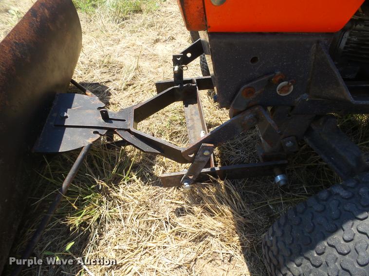 image for item DE9145 Ariens GT18 lawn mower