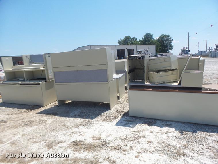 image for item DF9334 Office furniture