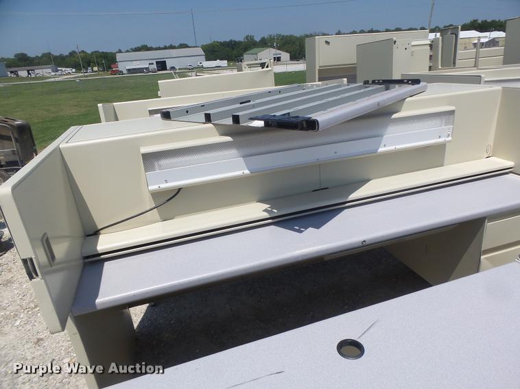 image for item DF9334 Office furniture