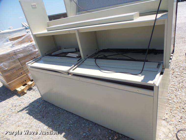 image for item DF9334 Office furniture