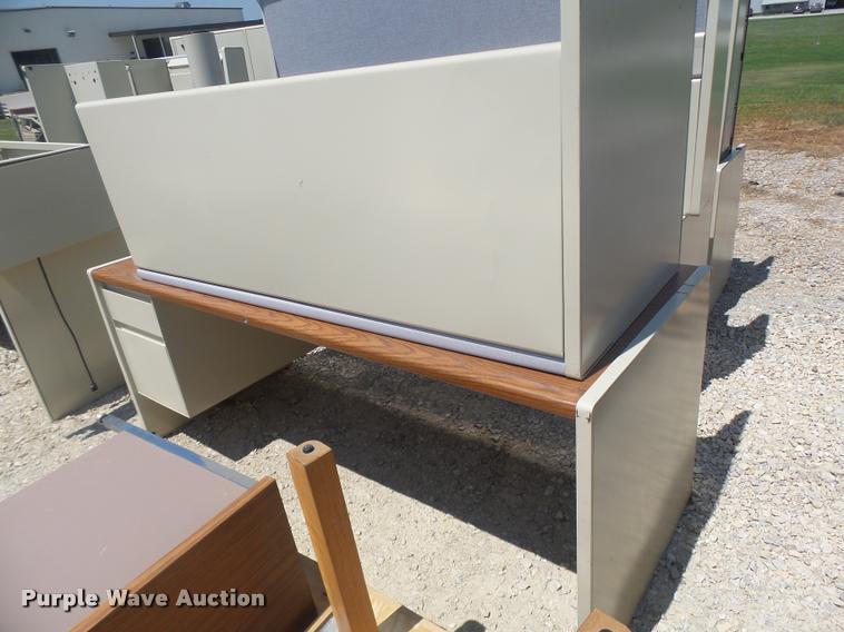 image for item DF9334 Office furniture