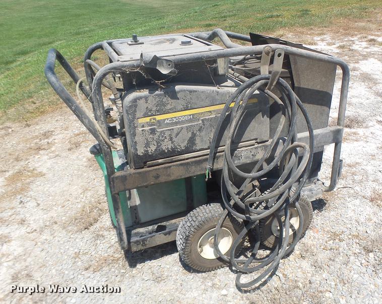 image for item DF9336 John Deere AC3000EH pressure washer