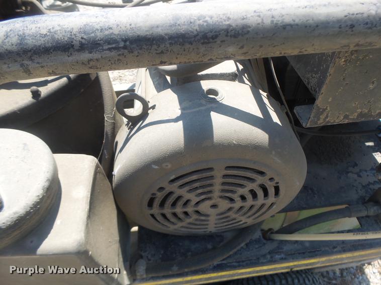 image for item DF9336 John Deere AC3000EH pressure washer