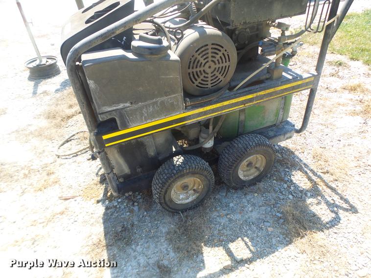 image for item DF9336 John Deere AC3000EH pressure washer