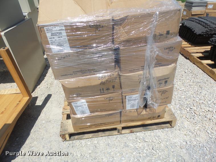 image for item DF9337 (3) pallets of electric meters