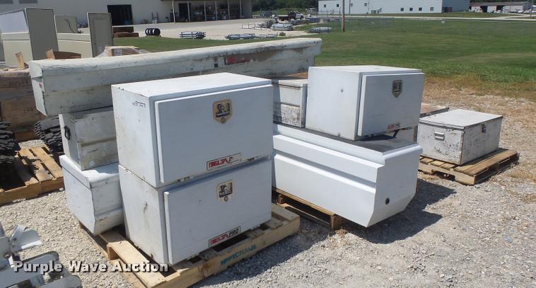 image for item DF9339 Automotive parts and accessories