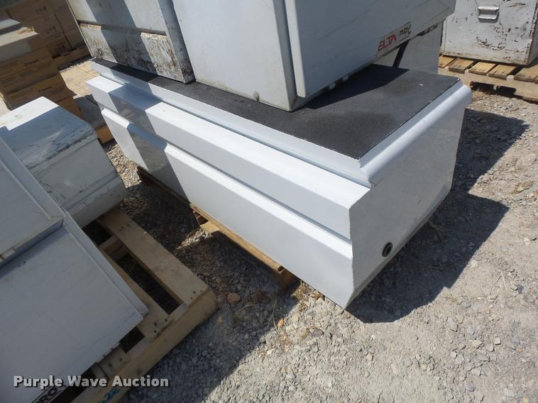 image for item DF9339 Automotive parts and accessories