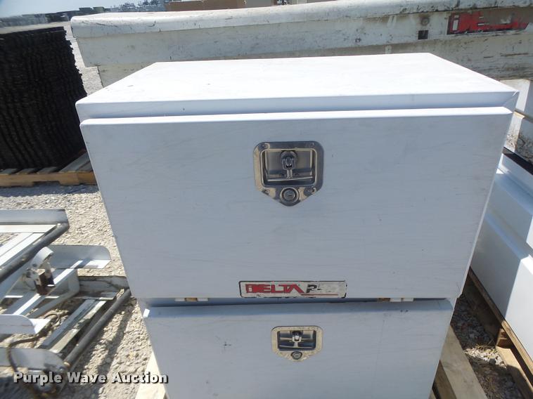 image for item DF9339 Automotive parts and accessories