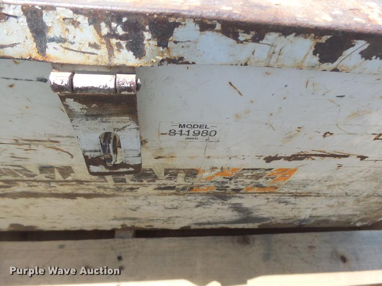 image for item DF9339 Automotive parts and accessories