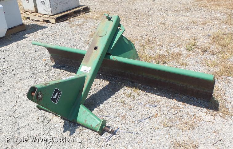 image for item DF9340 John Deere blade