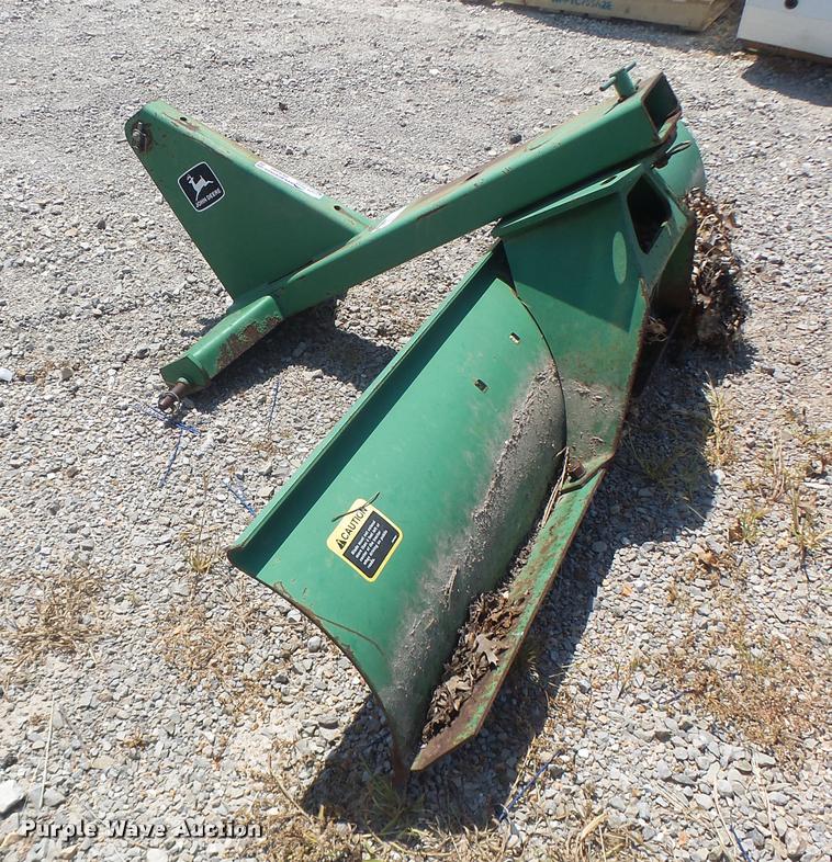 image for item DF9340 John Deere blade
