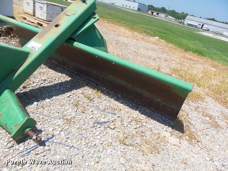 image for item DF9340 John Deere blade