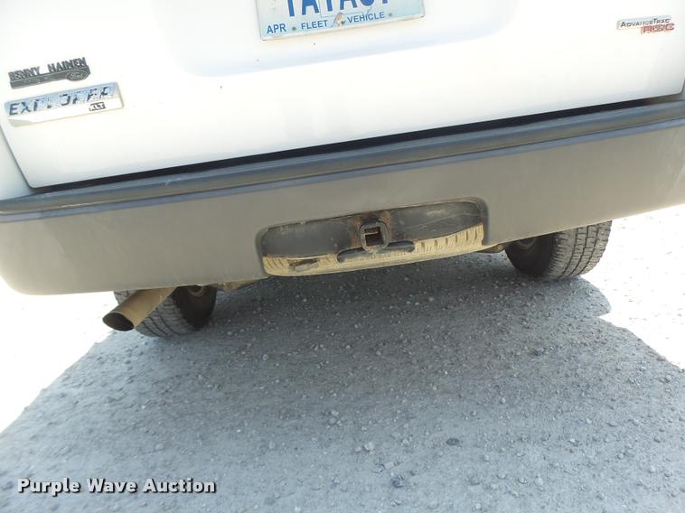 image for item DF9342 2006 Ford Explorer SUV