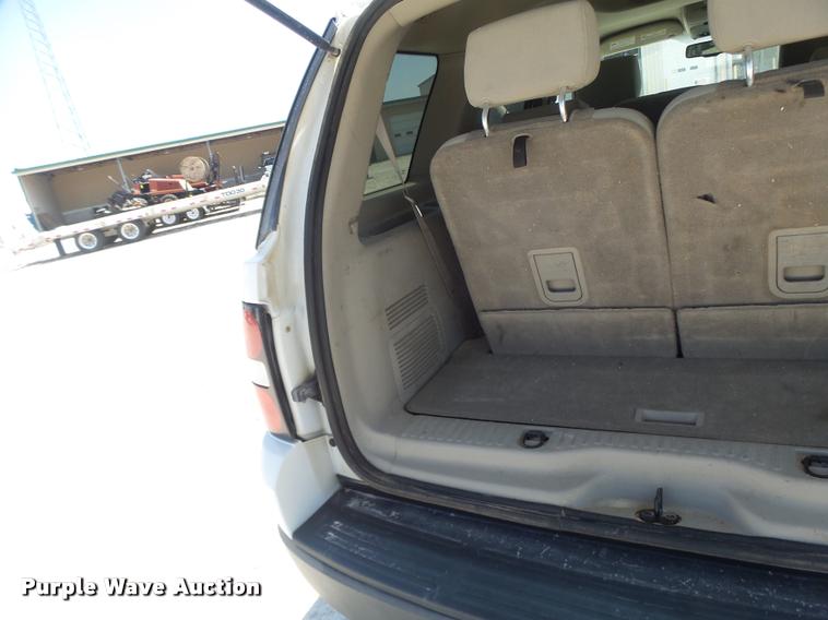 image for item DF9342 2006 Ford Explorer SUV