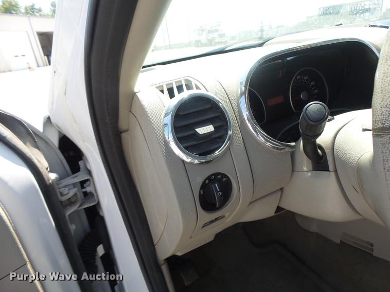 image for item DF9342 2006 Ford Explorer SUV