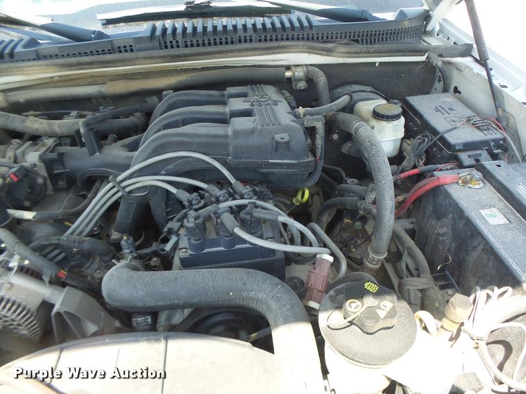 image for item DF9342 2006 Ford Explorer SUV