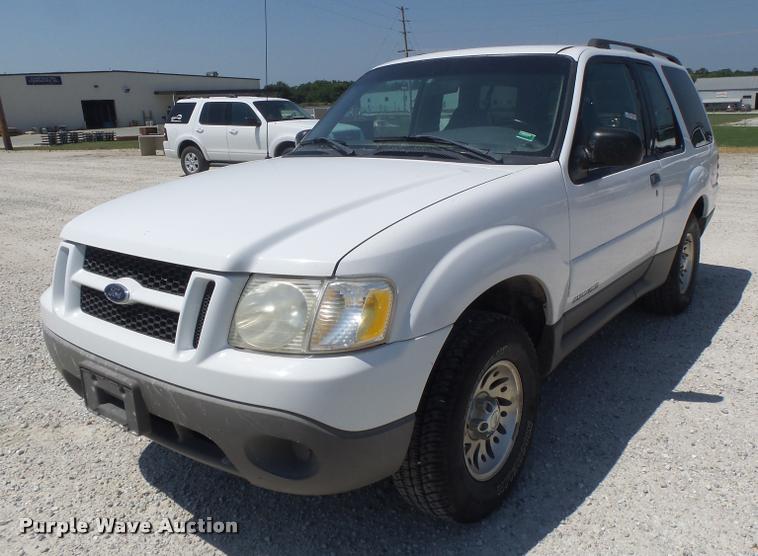 image for item DF9343 2001 Ford Explorer SUV