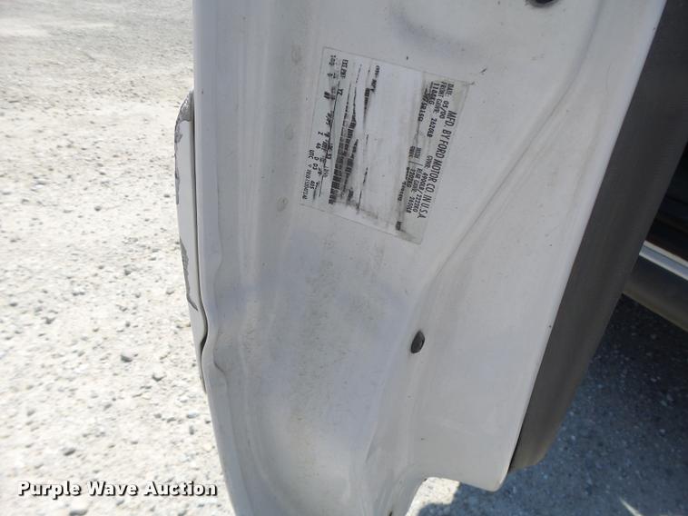 image for item DF9343 2001 Ford Explorer SUV