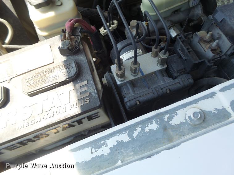 image for item DF9343 2001 Ford Explorer SUV