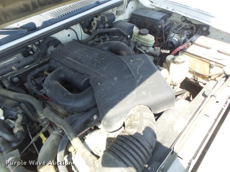 image for item DF9343 2001 Ford Explorer SUV