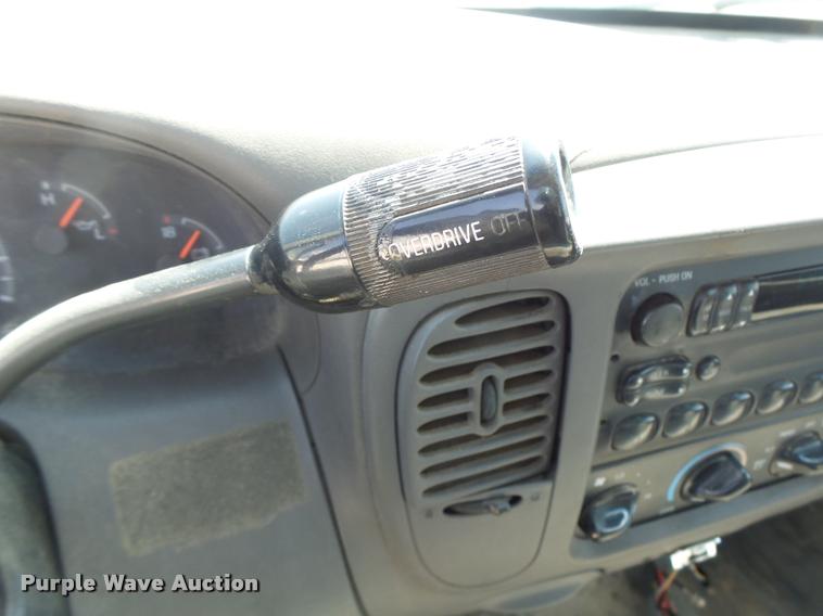 image for item DF9344 1998 Ford F150 pickup truck