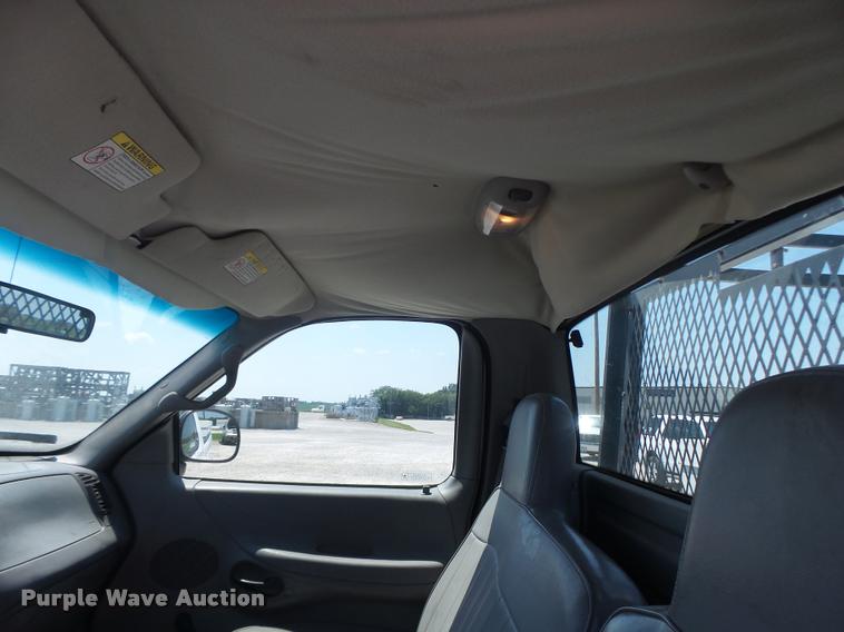 image for item DF9344 1998 Ford F150 pickup truck