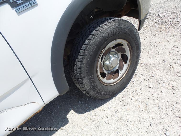 image for item DF9344 1998 Ford F150 pickup truck