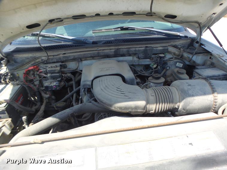 image for item DF9344 1998 Ford F150 pickup truck