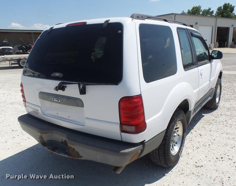 image for item DF9345 2001 Ford Explorer SUV