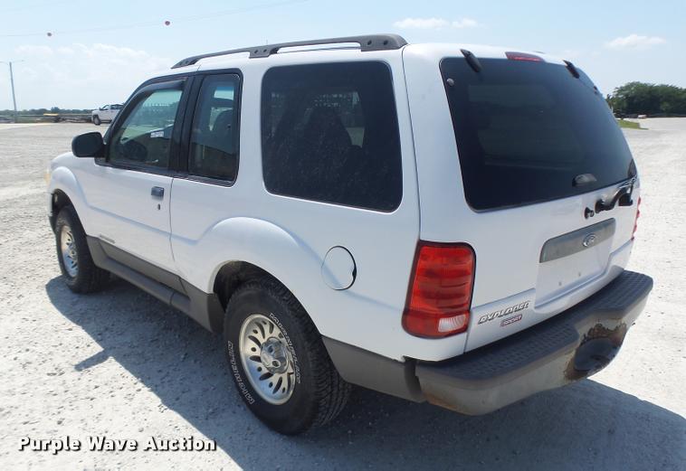 image for item DF9345 2001 Ford Explorer SUV