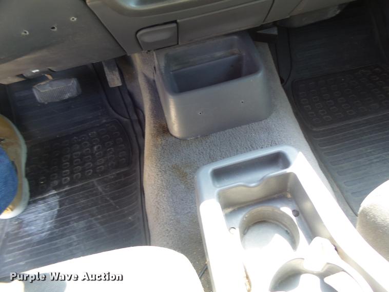 image for item DF9345 2001 Ford Explorer SUV